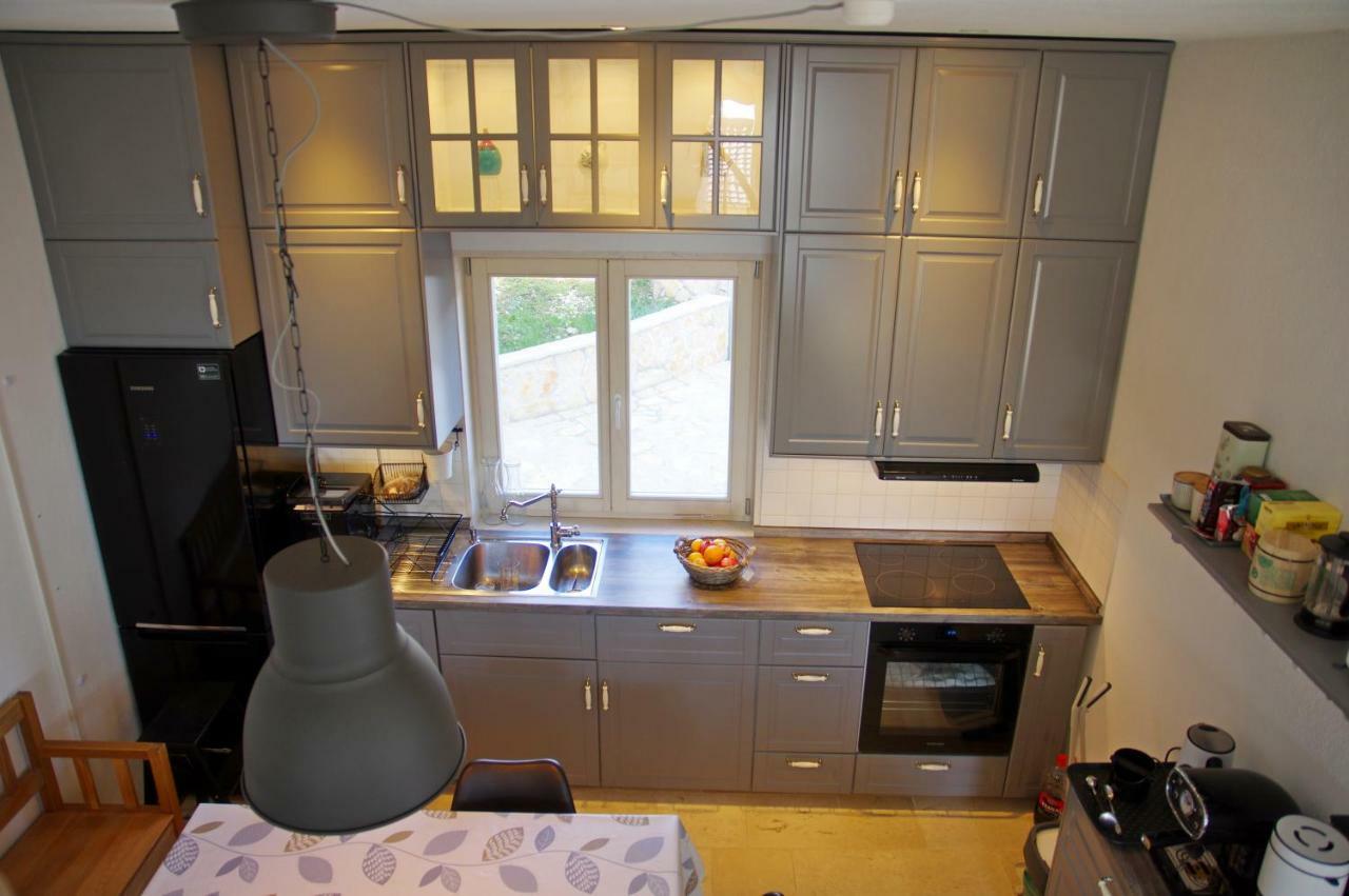 Holiday Home Nevista Sumartin Buitenkant foto